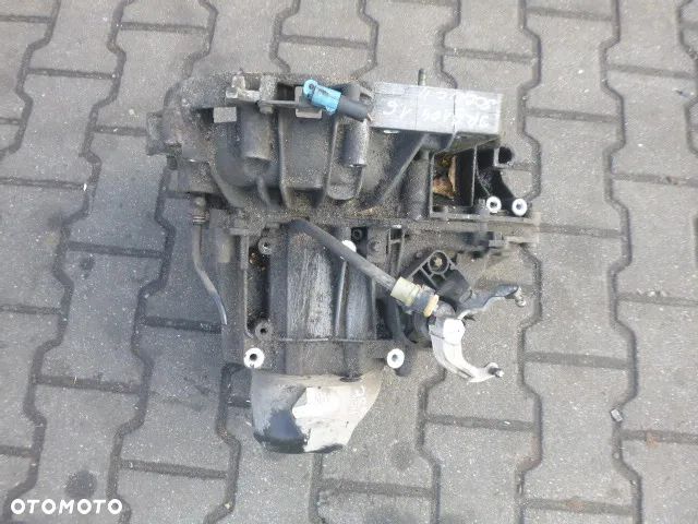 MANUALNA SKRZYNIA BIEGÓW JR5104 RENAULT SCENIC II 1.6 16V - 4