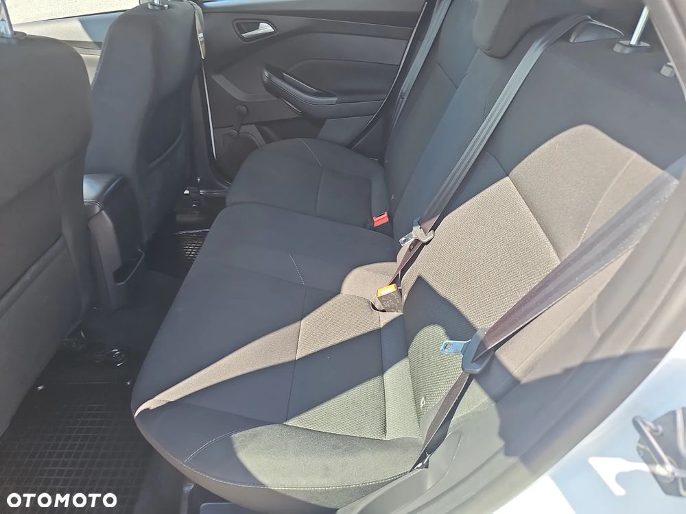 Ford Focus 1.5 TDCi Trend - 13