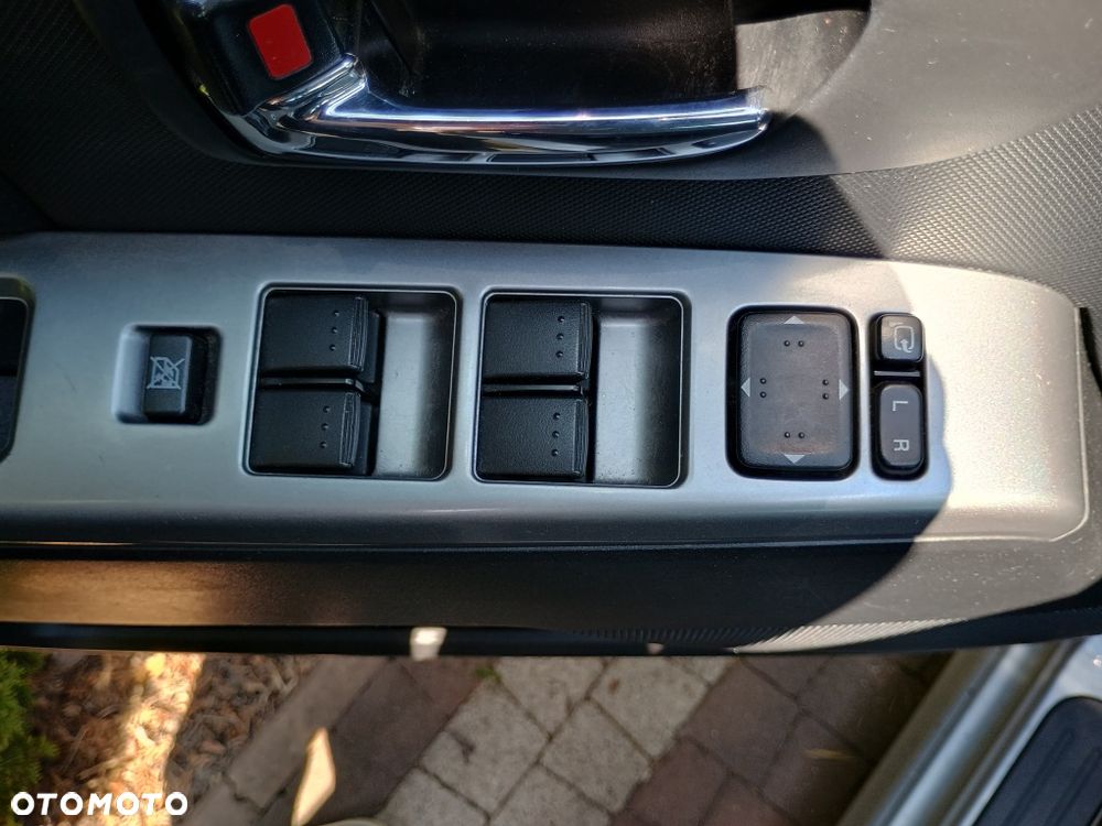 Mazda 5 - 11