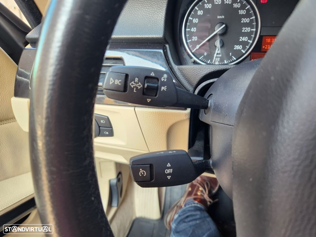 BMW 320 - 15