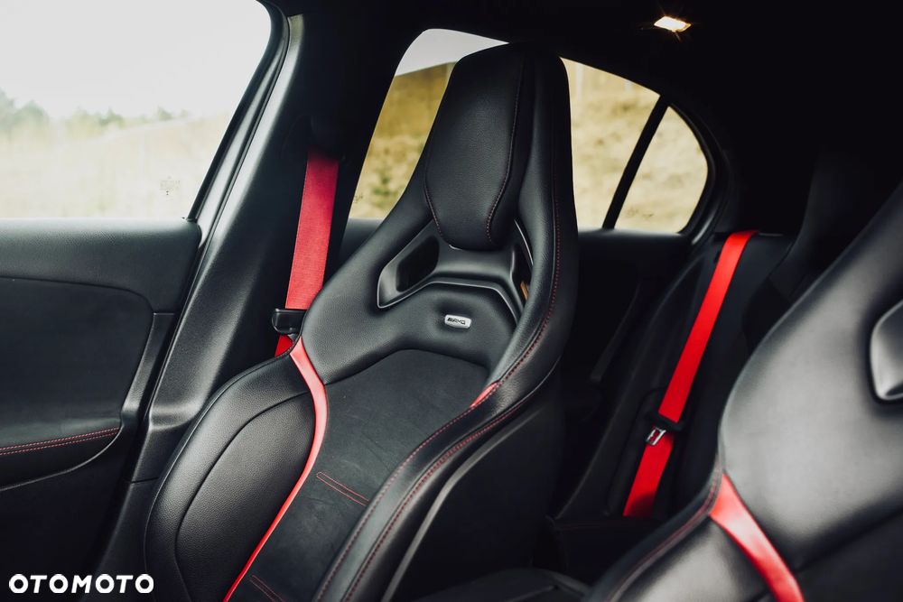 Mercedes-Benz Klasa A 45 S AMG 4-Matic 8G-DCT - 17