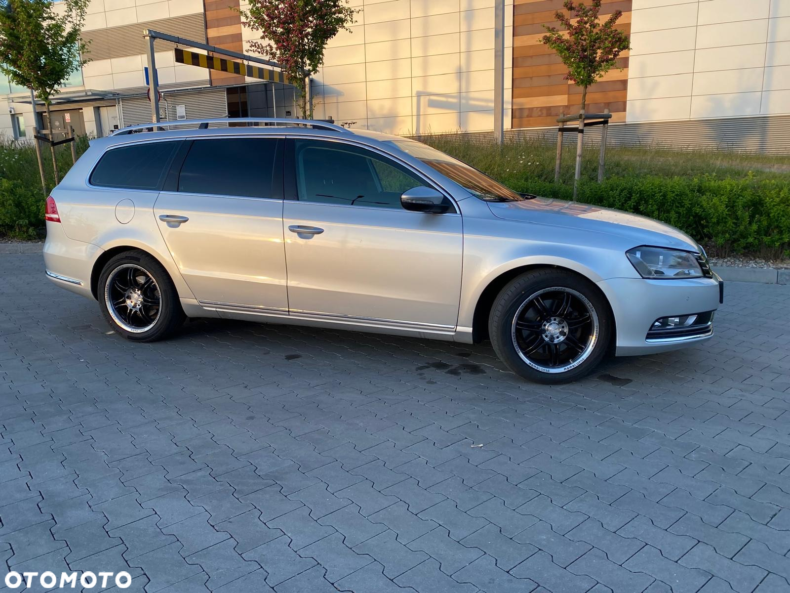 Volkswagen Passat 2.0 TDI Highline DSG - 9