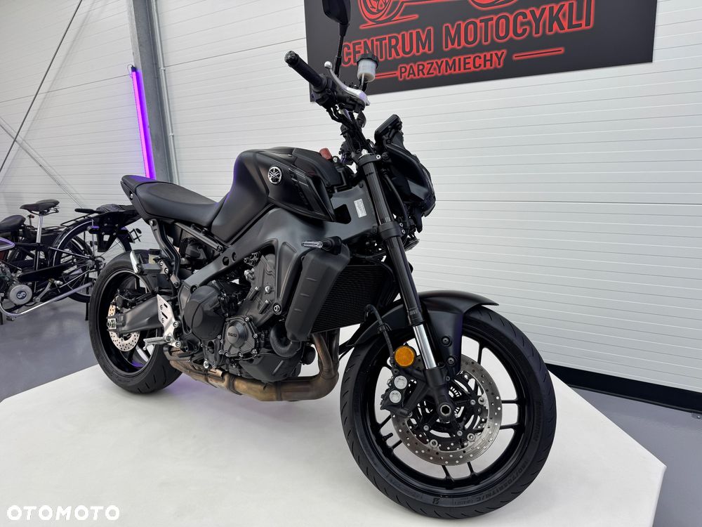 Yamaha MT - 4