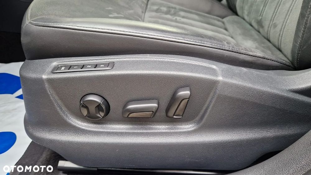 Skoda Octavia 2.0 TSI 4x4 DSG Style - 5