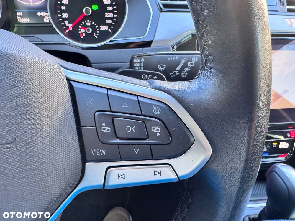 Volkswagen Passat 2.0 TDI EVO Elegance DSG - 24