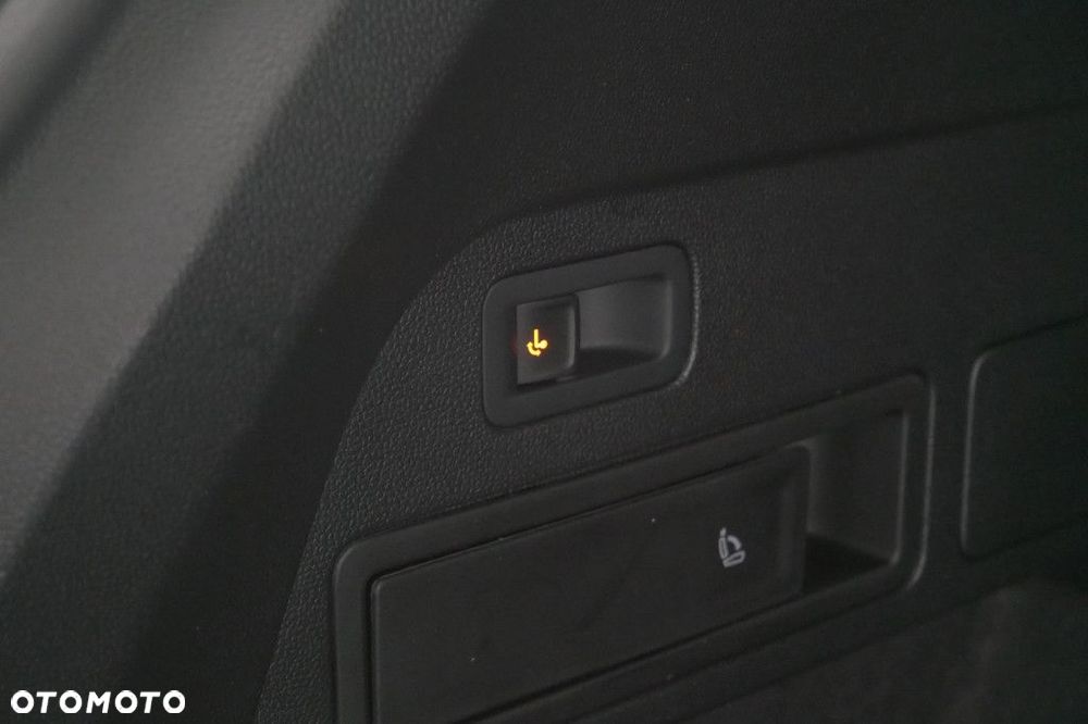 Volkswagen Tiguan Allspace 2.0 TSI 4Mot Elegance DSG - 20