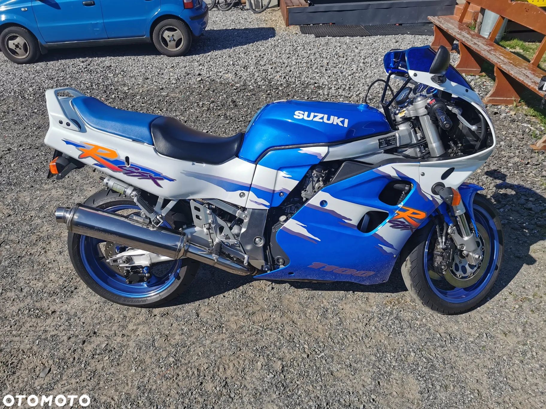 Suzuki GSX-R - 1