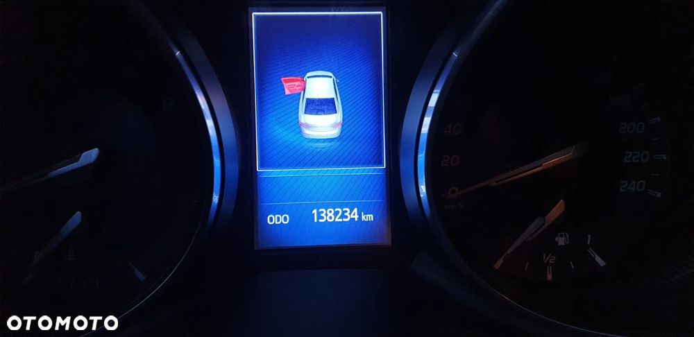 Toyota Avensis 1.8 Prestige - 21