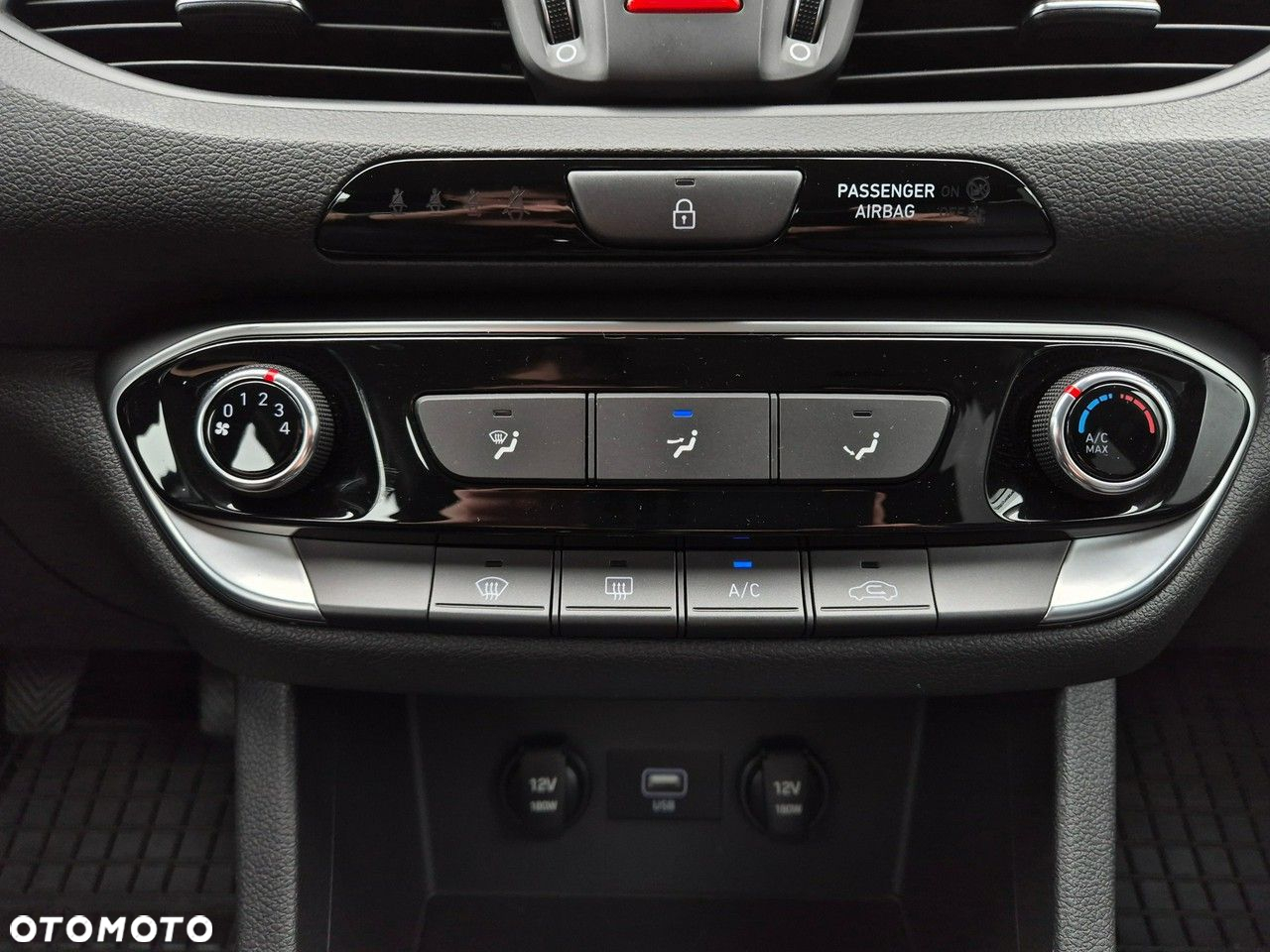 Hyundai i30 - 27