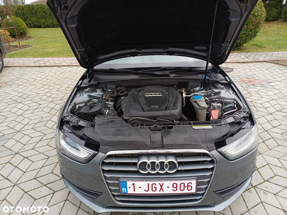 Audi A4 Avant 2.0 TDI 116g DPF Attraction - 18