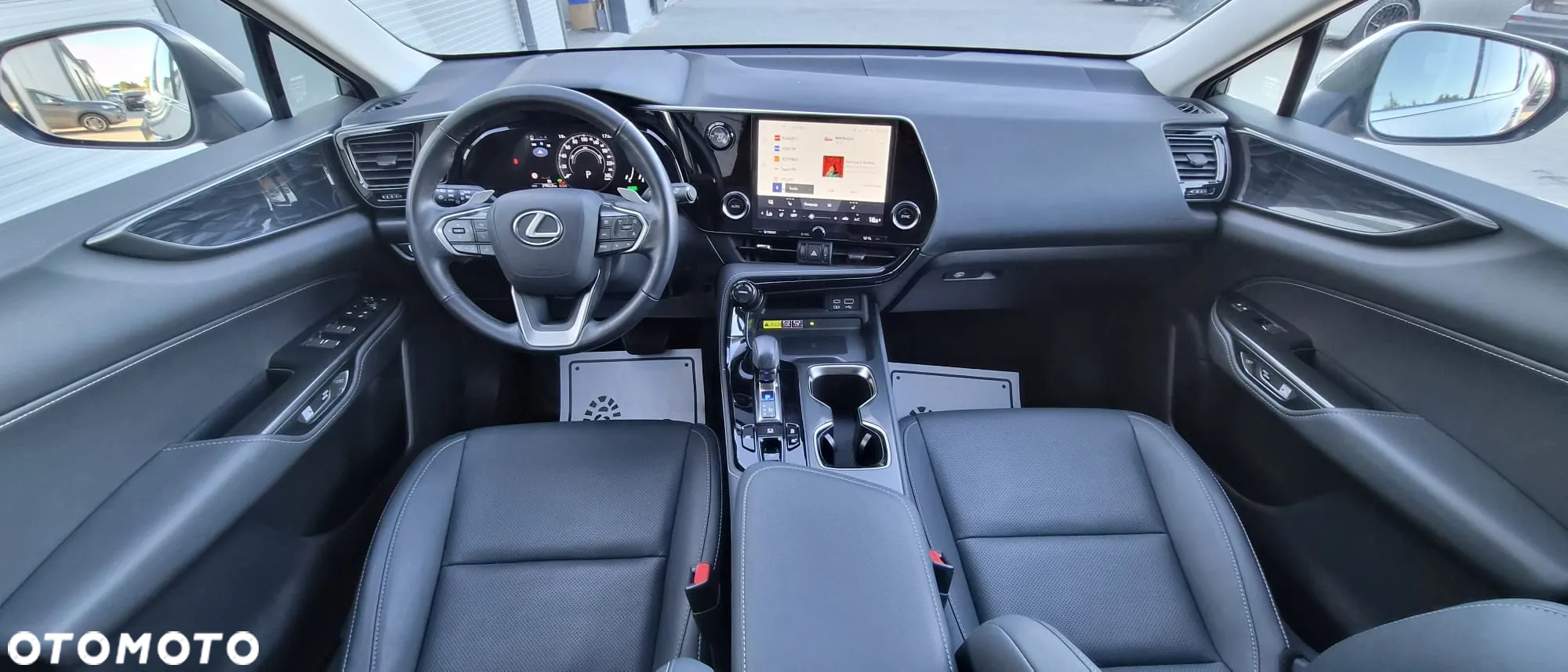 Lexus NX - 30