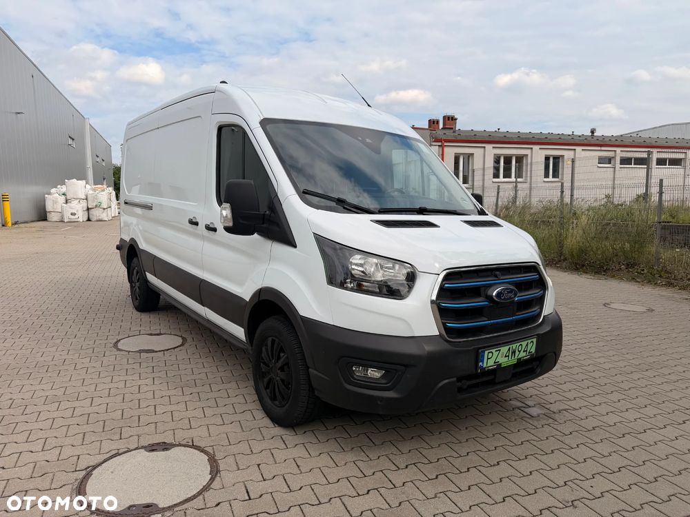 Ford E-Transit - 1