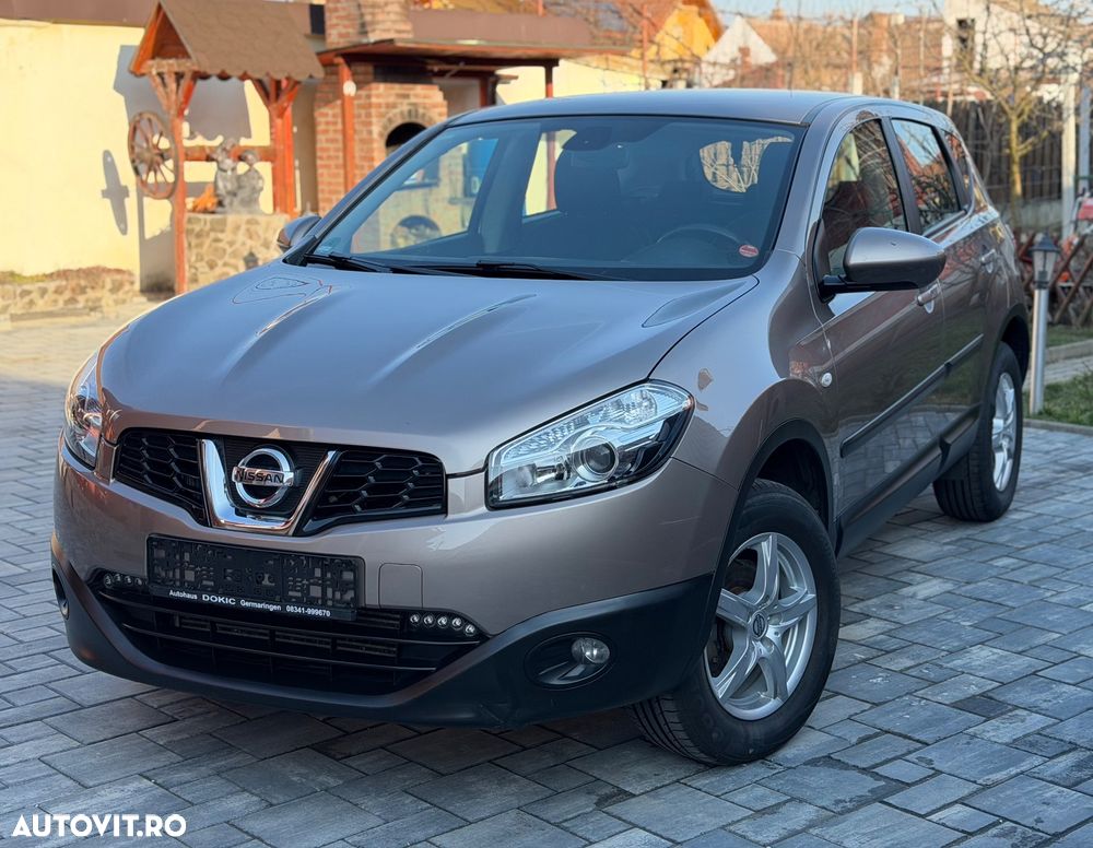 Nissan Qashqai 1.6 DCI 4 x 4 DPF Start/Stop tekna - 2