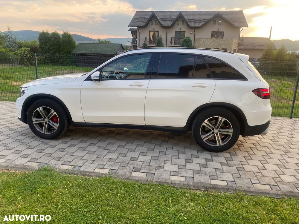 Mercedes-Benz GLC - 9