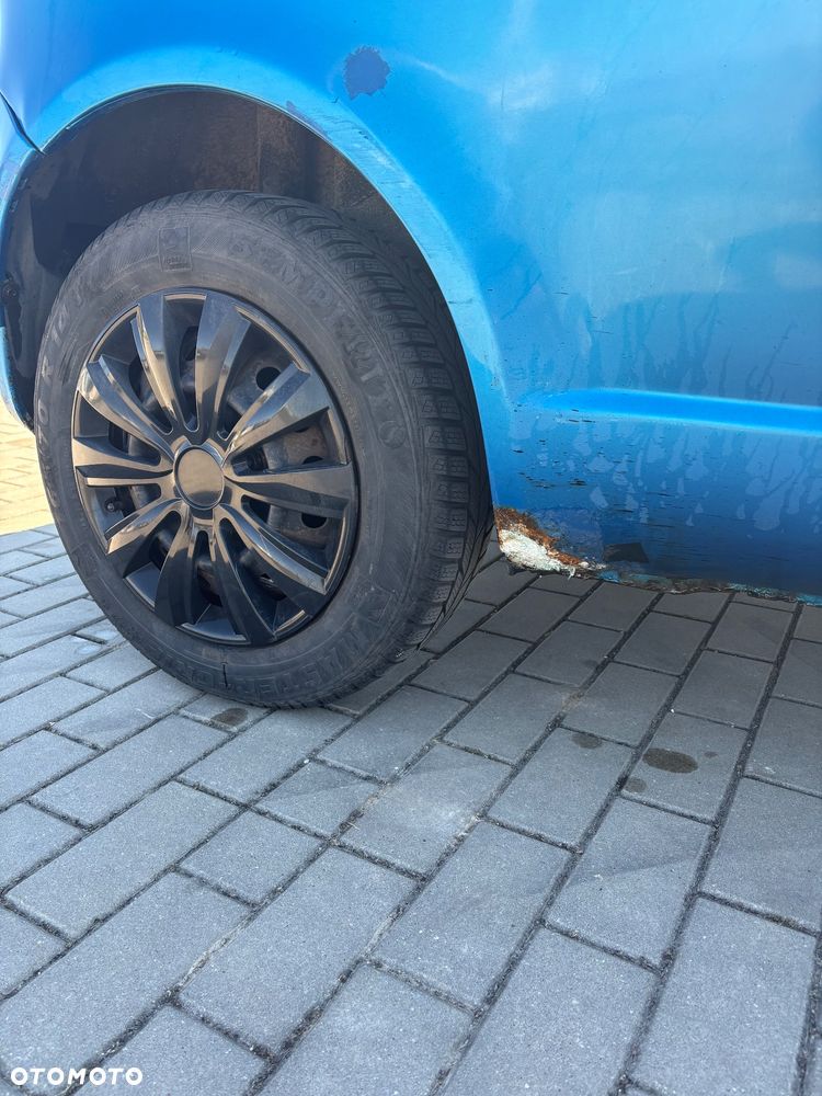 Toyota Yaris 1.0 Base - 4