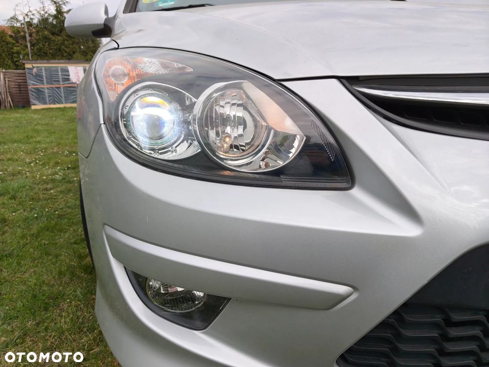 Hyundai i30 i30cw 1.4 blue Comfort - 15