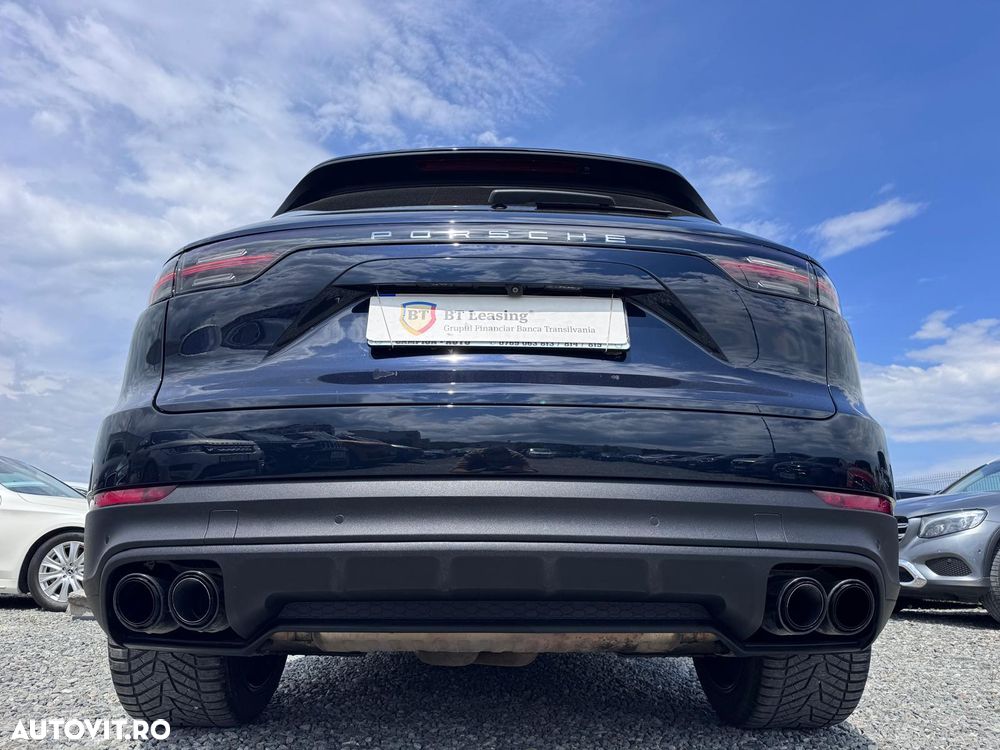 Porsche Cayenne Tiptronic S - 8