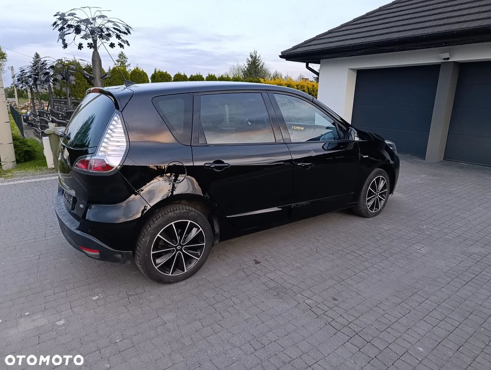 Renault Scenic - 16