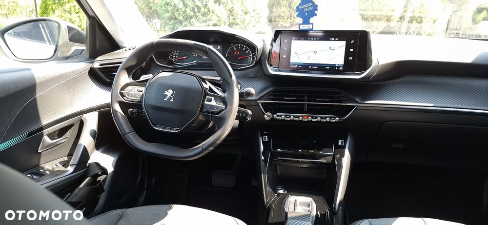 Peugeot 2008 1.5 BlueHDi Allure S&S EAT8 - 22