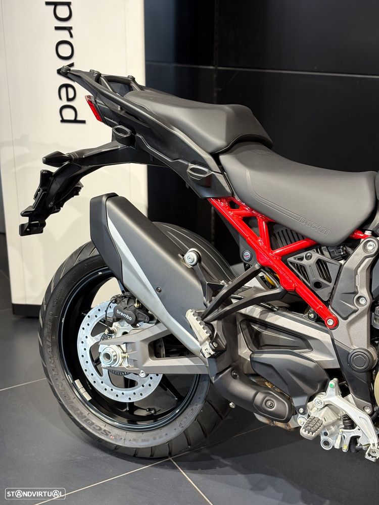 Ducati Multistrada V4 S - 8