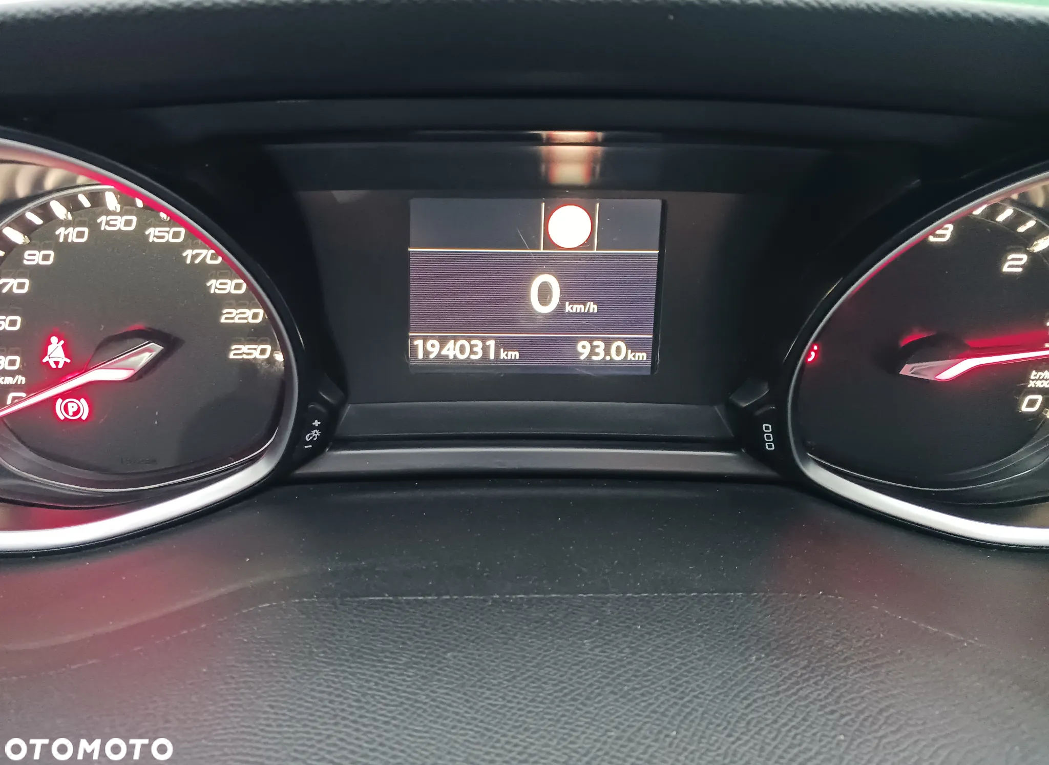Peugeot 308 SW BlueHDi 130 Stop & Start Allure Pack - 10
