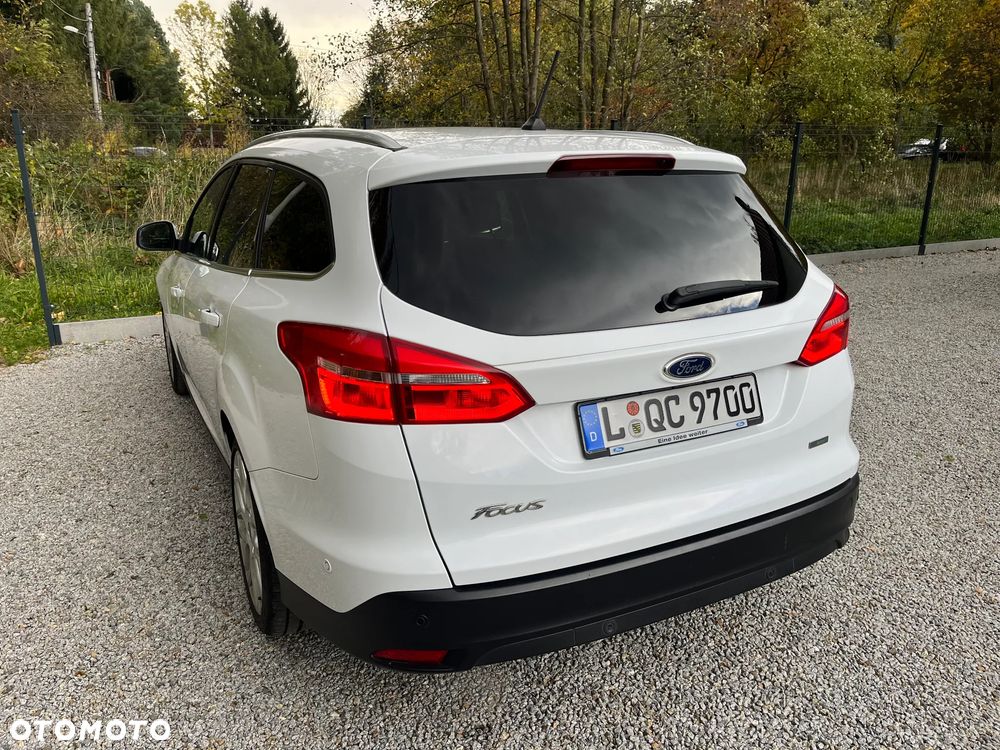 Ford Focus 1.0 EcoBoost STart-Stopp-System TITANIUM - 18