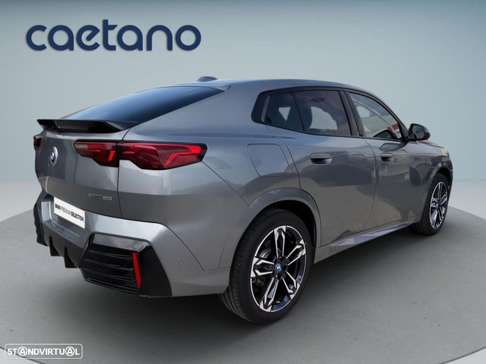 BMW iX1 eDrive20 xLine - 5