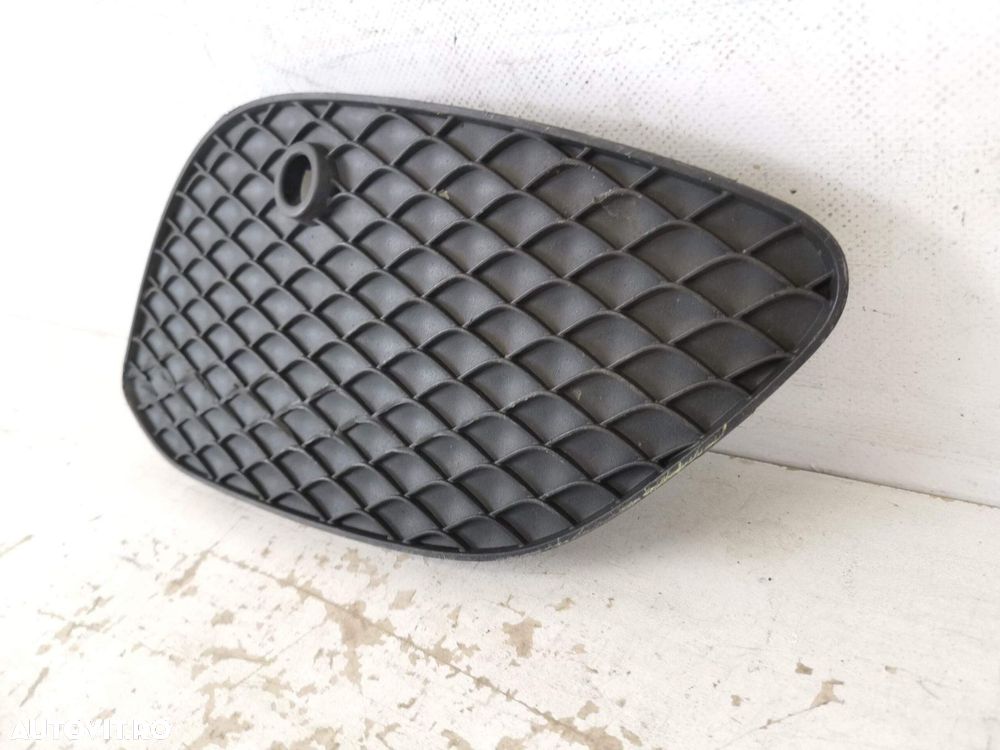 Grila Proiector Dreapta Mercedes-Benz  GLC-Class X253/C253 2015 2016 2 - 3