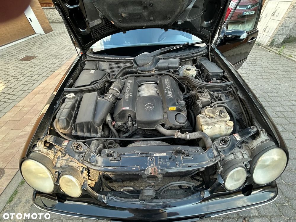 Mercedes-Benz Klasa E 240 Avantgarde - 9