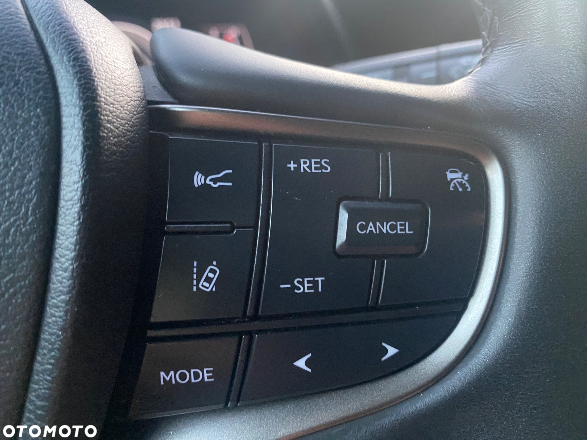 Lexus UX 250h GPF Business Edition 2WD - 21