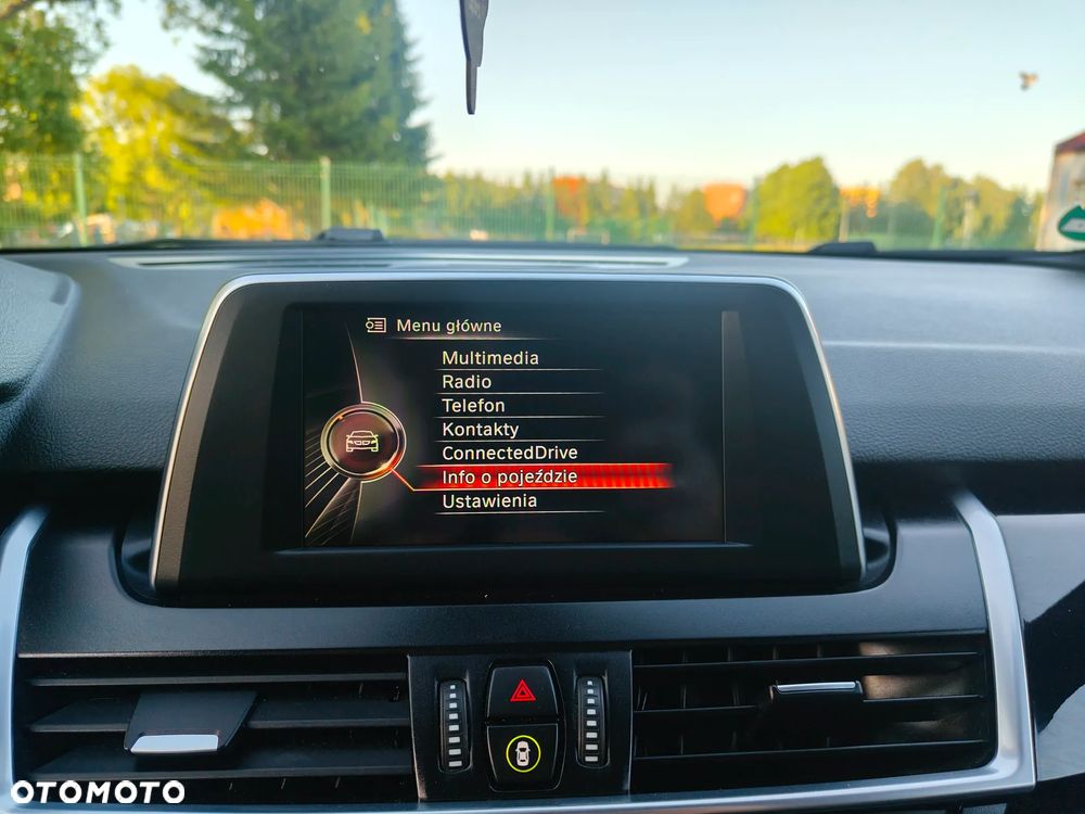 BMW Seria 2 218d Sport - 7