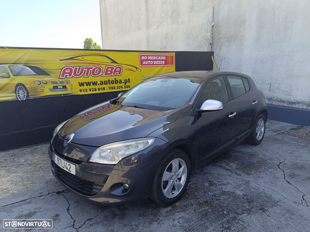 Renault Mégane 1.5 dCi Confort - 1