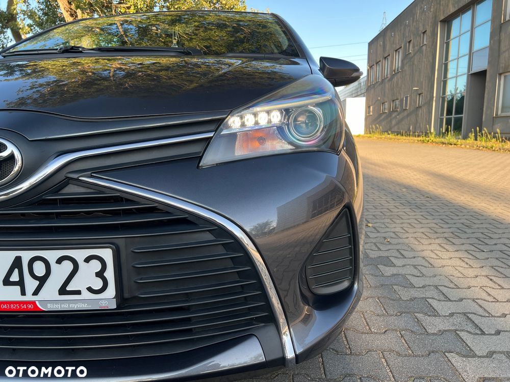 Toyota Yaris 1.33 Premium - 26