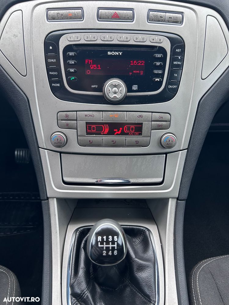Ford Mondeo 2.0 TDCI Viva Trend - 14