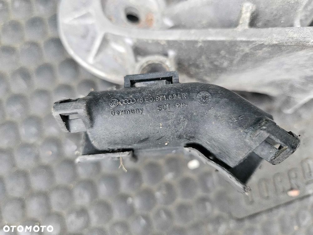Łapa Mocowanie 8E0199351K 8E0199352K Wspornik Silnika Podpora Poduszki Drażka 2.7 3.0 TDI 3.2 FSI Audi A4 B7 Seat Exeo - 33