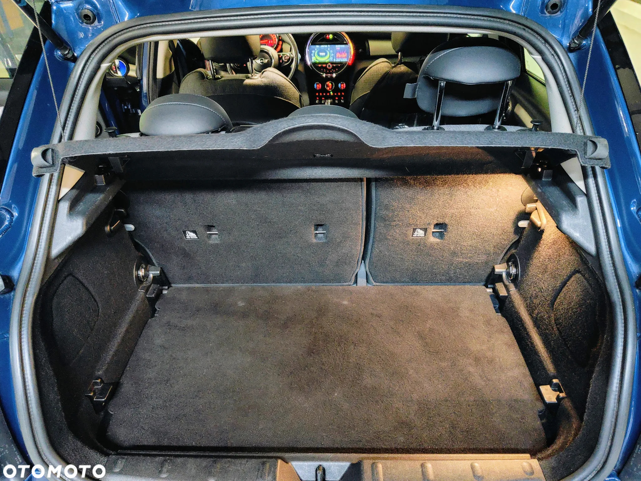 MINI Cooper Standard - 22