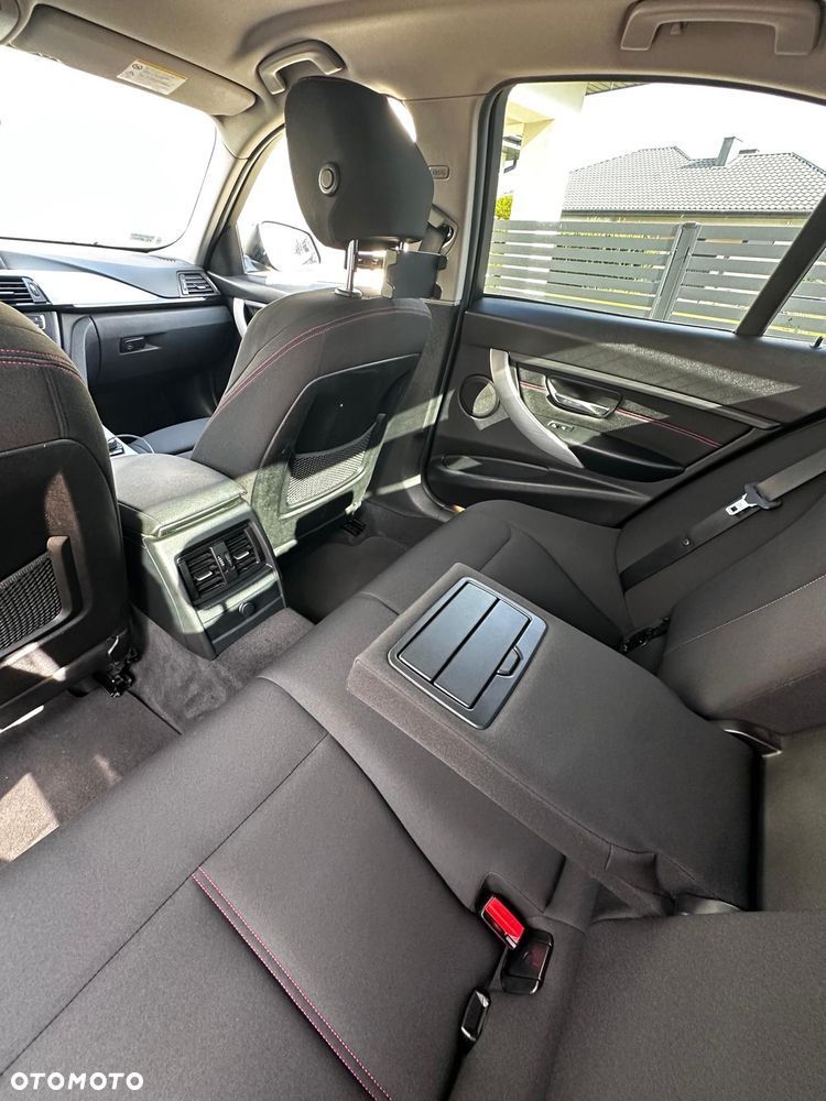 BMW Seria 3 - 11