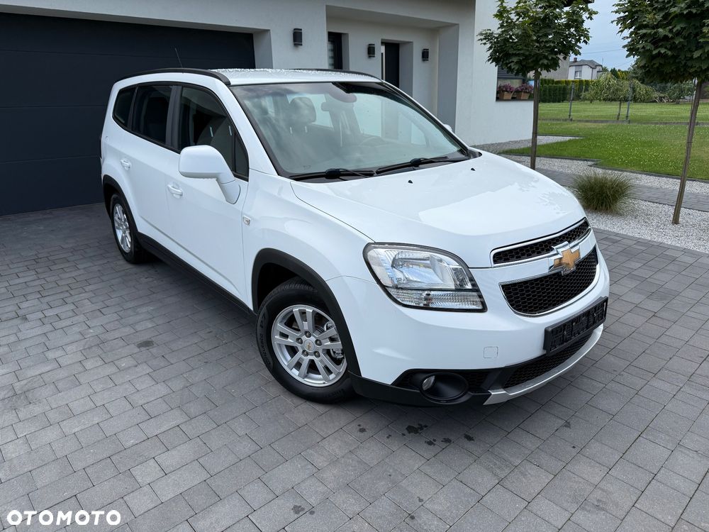 Chevrolet Orlando - 10