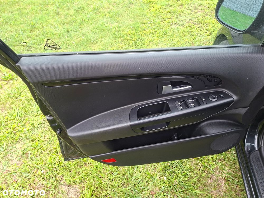 Kia Ceed 2.0 CVVT Spirit - 9