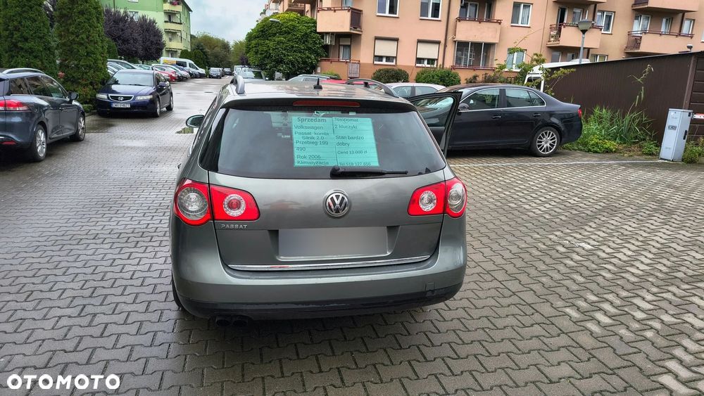 Volkswagen Passat Variant 2.0 FSI Trendline - 10