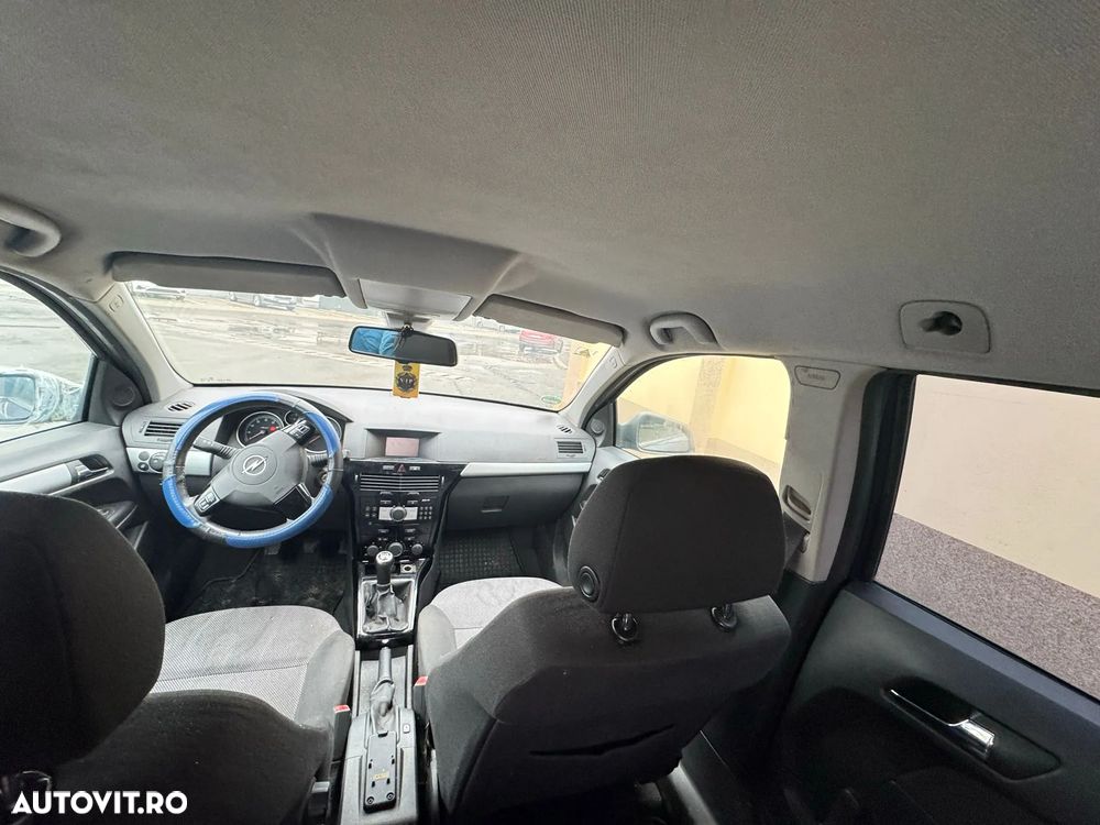 Opel Astra Caravan Classic III 1.4 - 8