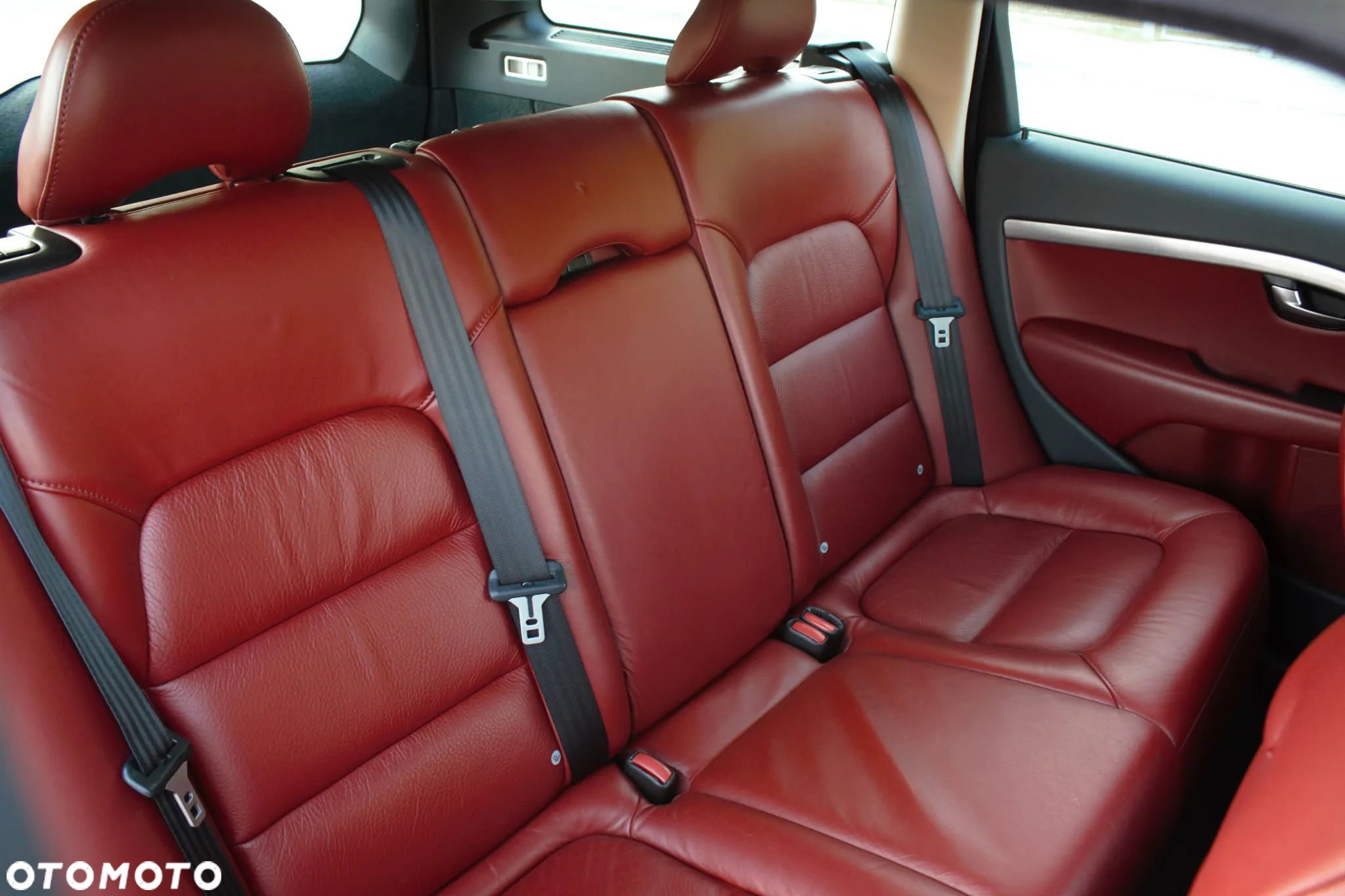 Volvo V70 2.5T Kinetic - 16