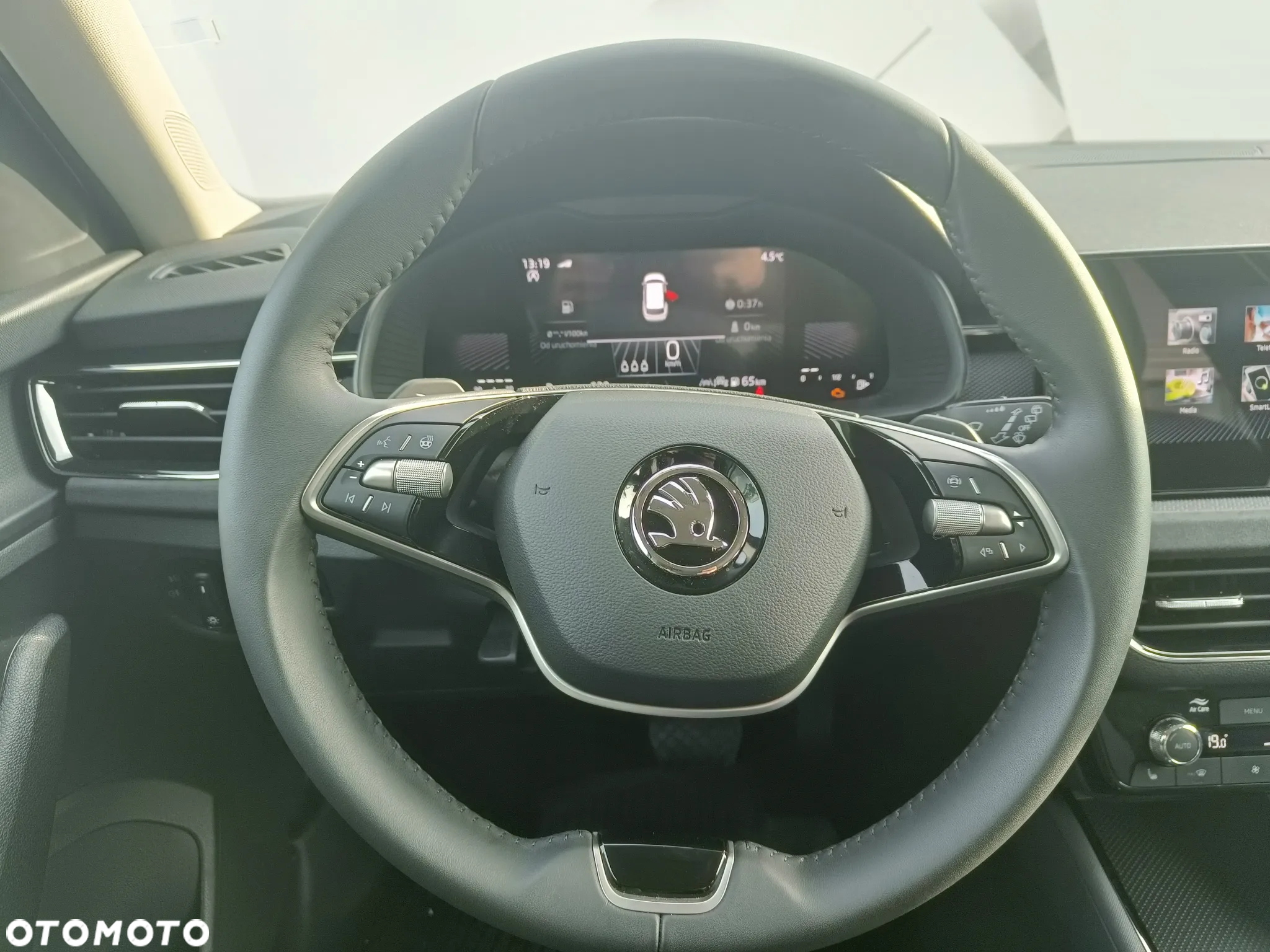Skoda Kamiq 1.0 TSI Selection DSG - 17