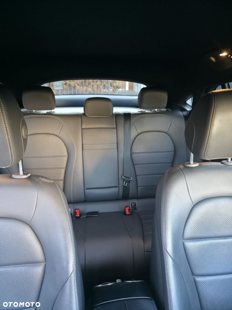 Mercedes-Benz GLC - 10