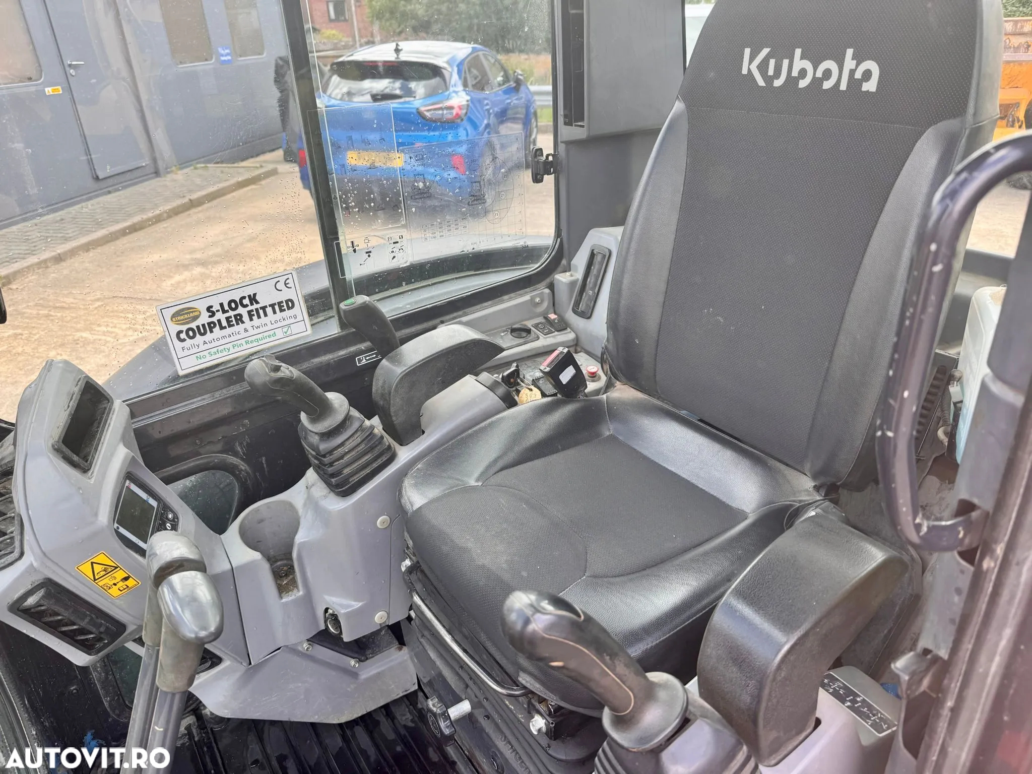 Kubota U48 - 7