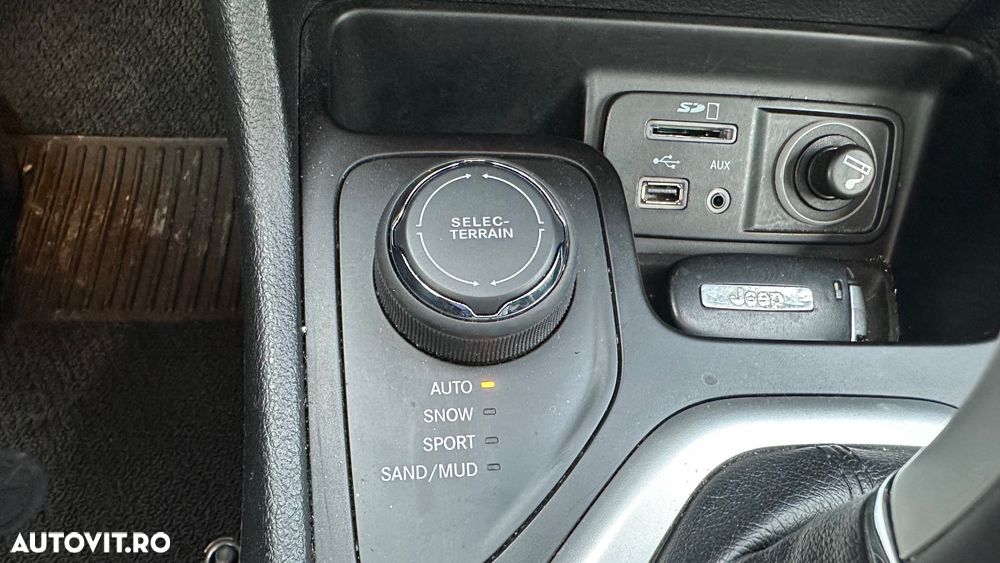 Jeep Cherokee 2.2 MJet AWD Overland - 22
