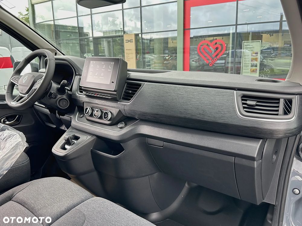 Renault Trafic - 14