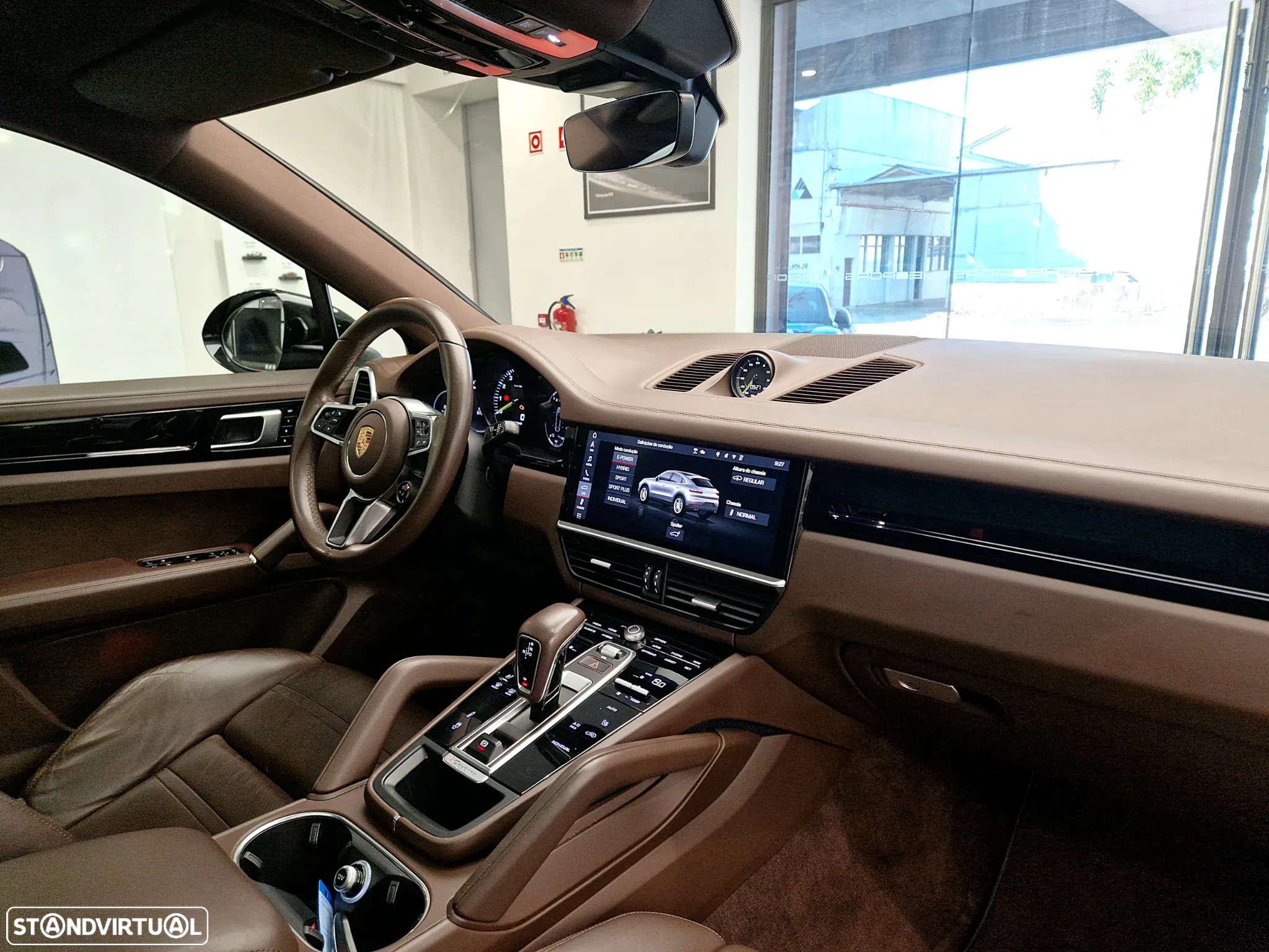 Porsche Cayenne Coupé E-Hybrid - 26