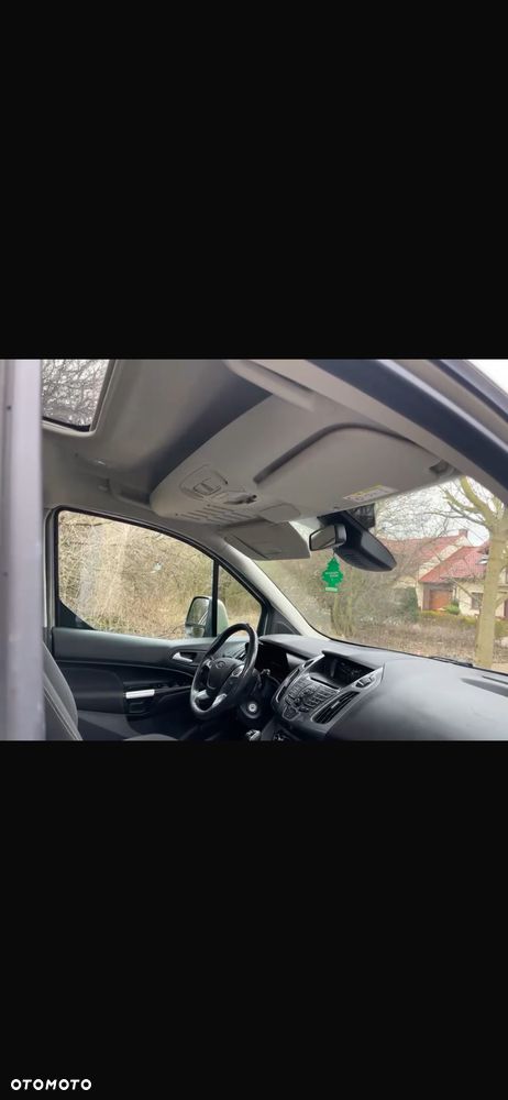 Ford Tourneo Connect Grand - 15