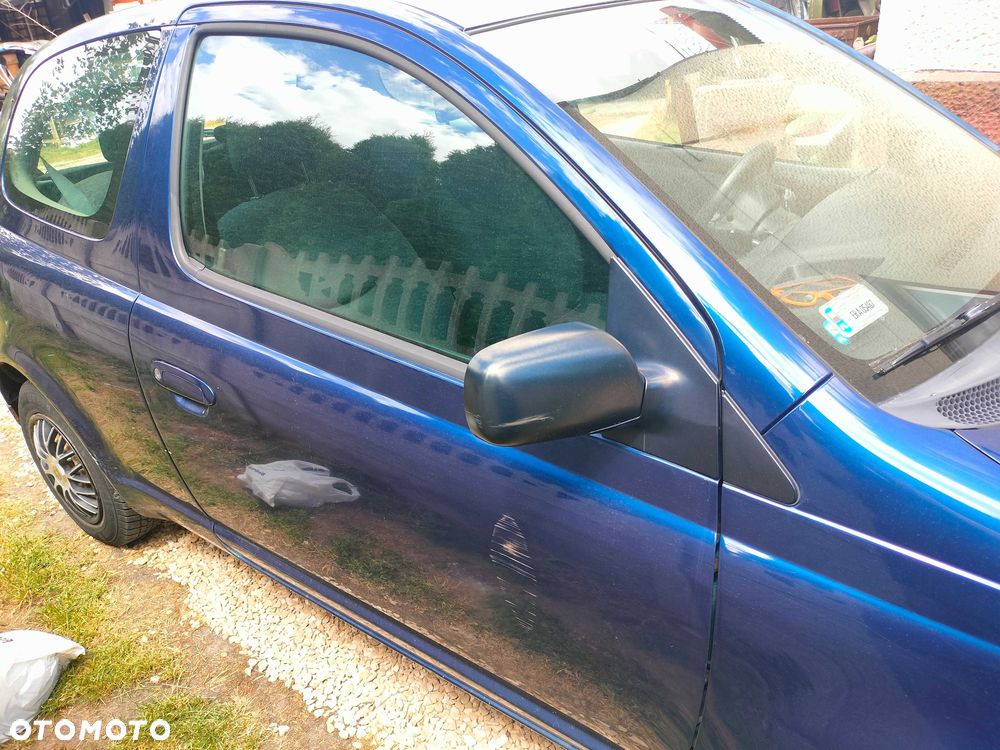 Toyota Yaris - 6
